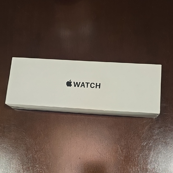 Apple Watch SE 2 GPS 44mm with Midnight Sport BandNew - Never Opened